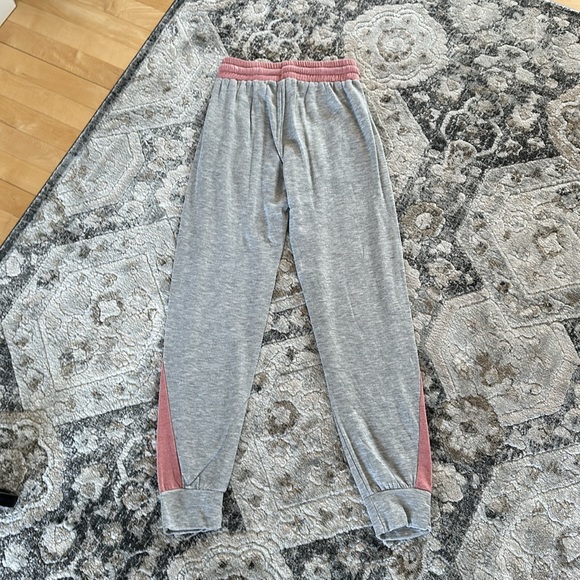 Project Social T • Cooper Colorblock Sweatpants - Picture 4 of 7